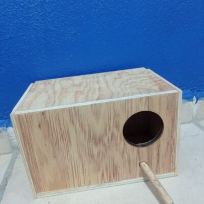Nido de Madera Para Periquito